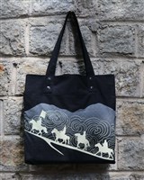 藏品(騎馬圖飾收納包(黑色))的圖片