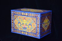 藏品(藏式花紋木雕置物箱-2)的圖片