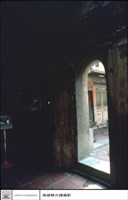 藏品(左側側門)的圖片