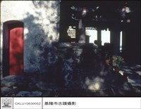 藏品(左面牆)的圖片