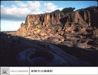 藏品(側面遠景)的圖片