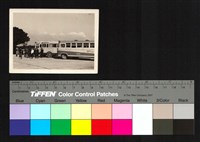 藏品(巴士、人群)的圖片