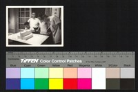 藏品(人物側拍、模型)的圖片