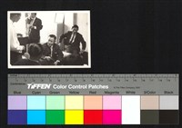 藏品(人物側拍)的圖片