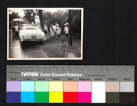 藏品(路邊、車)的圖片