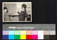 藏品(人物側拍)的圖片