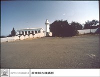 藏品(大門及燈塔頂)的圖片