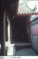 藏品(拜庭右側)的圖片