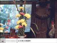 藏品(左石像)的圖片