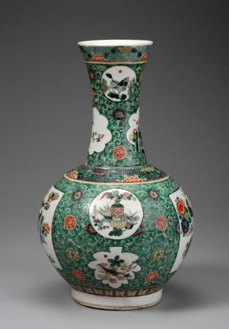 Painted Globular Vase from the Reign of Kangxi Emperor