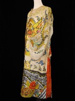  5.王爺服（白色、頭角龍圖）藏品圖，第2張