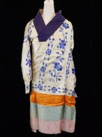  16.老旦披（白色）藏品圖，第1張