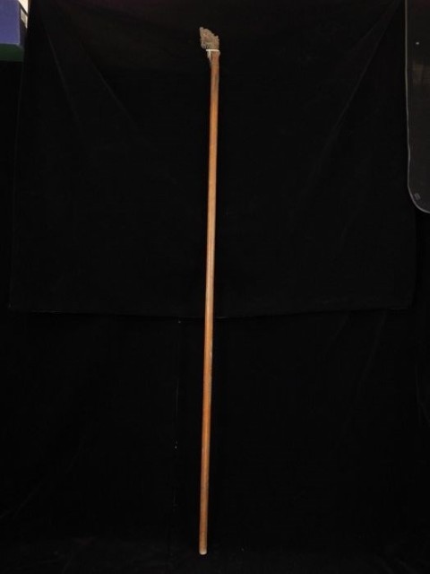  2.宮燈提桿（2支、均195ｃｍ）的圖片