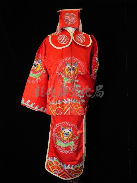 甲裙馬褂（紅色）藏品圖，第1張