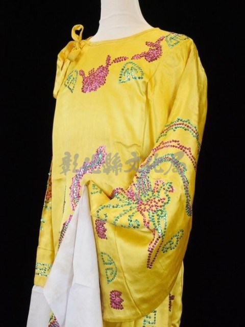  13.小生披（金黃色）藏品圖，第2張