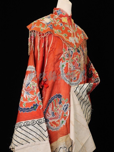  6.女蟒（紅色、鳳圖）藏品圖，第2張