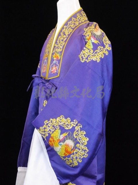 女披（紫色底）藏品圖，第2張