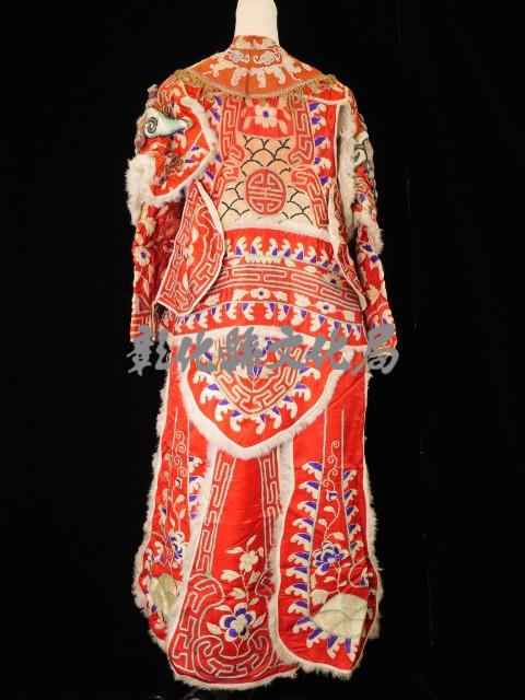  2.戰甲（紅色、肩披角形、腰虎圖）藏品圖，第3張