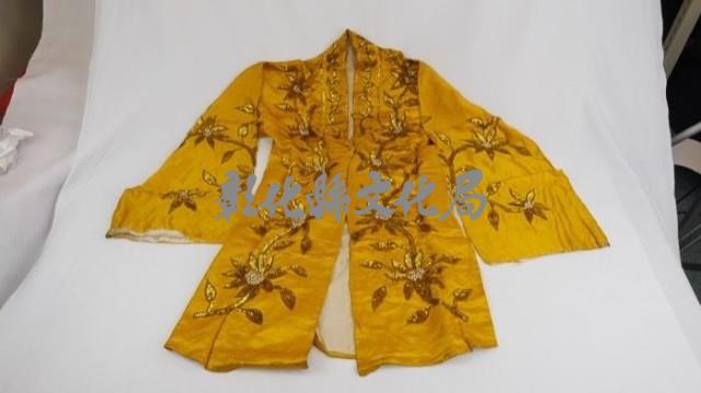 黃 披藏品圖，第1張