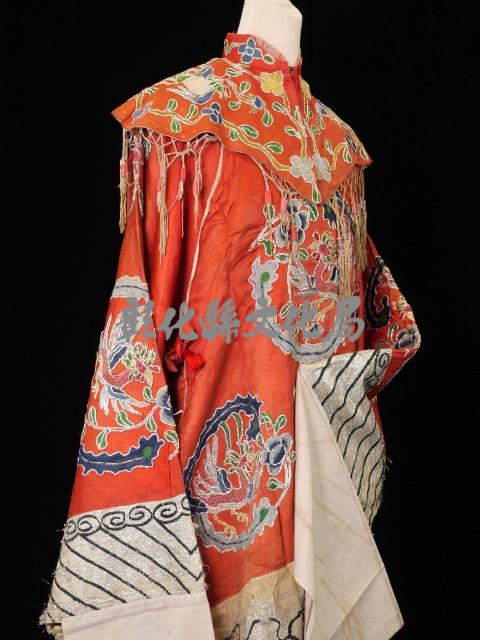  6.女蟒（紅色、鳳圖）藏品圖，第2張