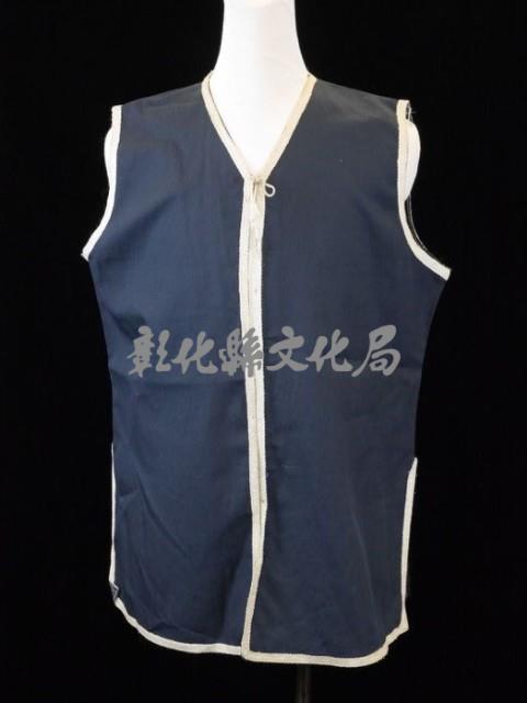 卒衣（黑色底、衣背繡褐黃色卒字）藏品圖，第1張