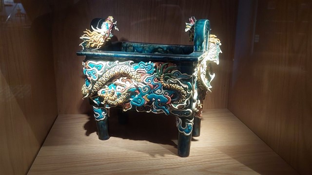雙龍鼎的圖片