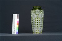 十九世紀歐洲刻花玻璃花器藏品圖，第5張