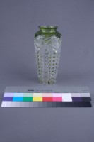 十九世紀歐洲刻花玻璃花器藏品圖，第4張