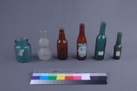 中型瓶罐藏品圖，第2張