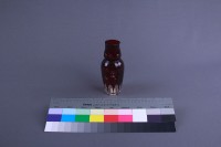 咖啡紅雕刻花瓶藏品圖，第4張