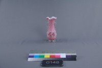 粉紅色絞紋花瓶藏品圖，第1張