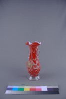 紅色絞紋花瓶藏品圖，第3張