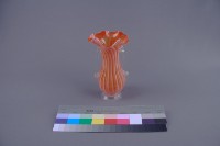 絞紋牡丹花瓶（直紋一對）藏品圖，第4張