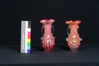 絞紋牡丹花瓶（斜紋一對）藏品圖，第5張