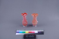 絞紋牡丹花瓶（斜紋一對）藏品圖，第1張