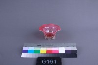 絞紋葉形足式花器藏品圖，第1張
