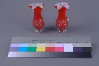 紅色牡丹花瓶（一對）藏品圖，第2張