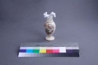 仿白磁花瓶藏品圖，第3張