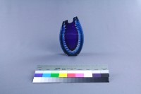 藍色玻璃花器藏品圖，第4張
