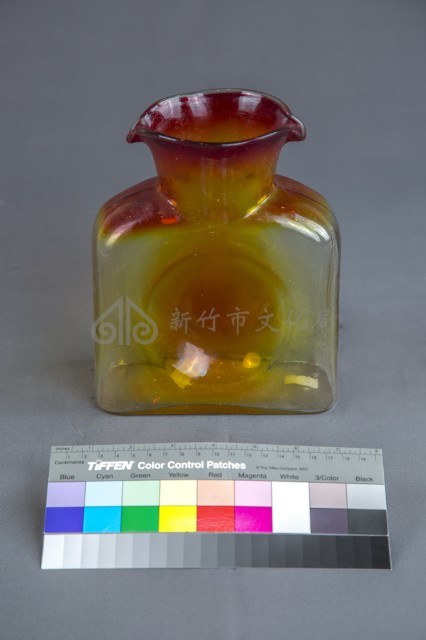紅漸層扁瓶藏品圖，第3張