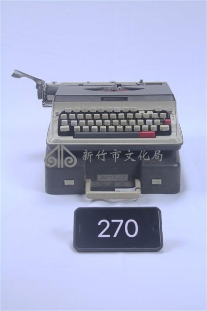 英文打字機藏品圖，第1張