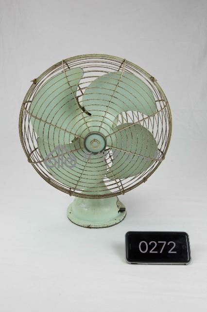 大同金屬桌扇藏品圖，第1張