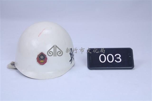 憲兵膠盔藏品圖，第1張