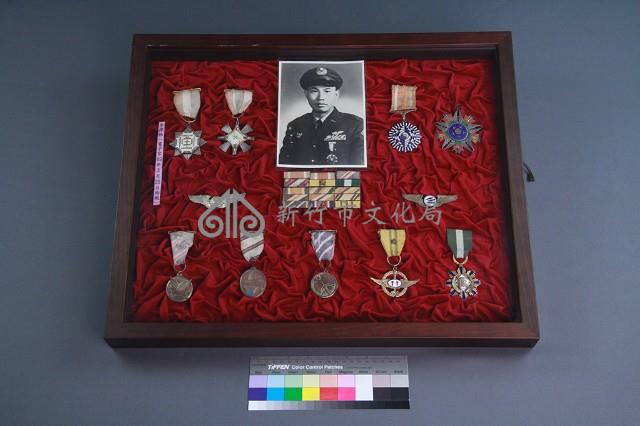 楷模甲二獎章藏品圖，第2張