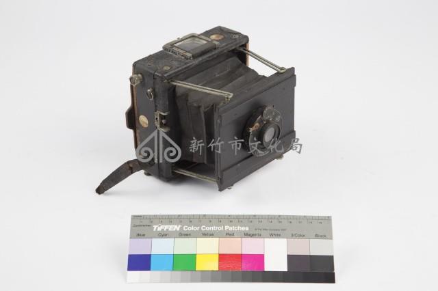 德製蛇腹式照相機藏品圖，第2張