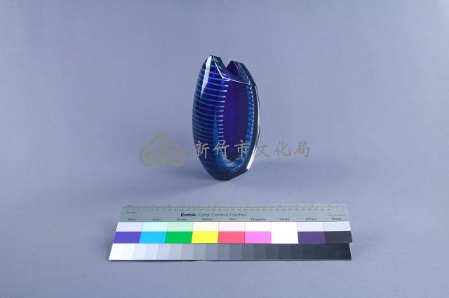 藍色玻璃花器藏品圖，第3張