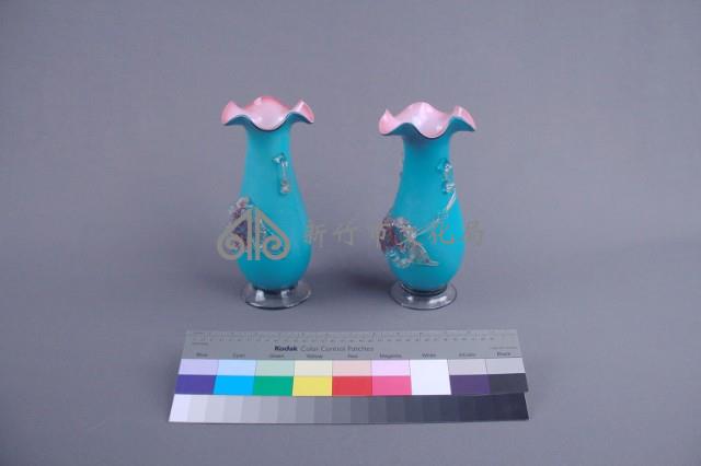 青色紅裡花瓶（一對）藏品圖，第3張