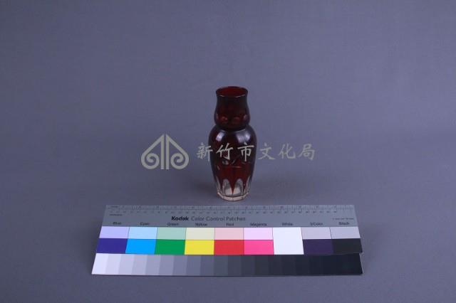 咖啡紅雕刻花瓶藏品圖，第3張