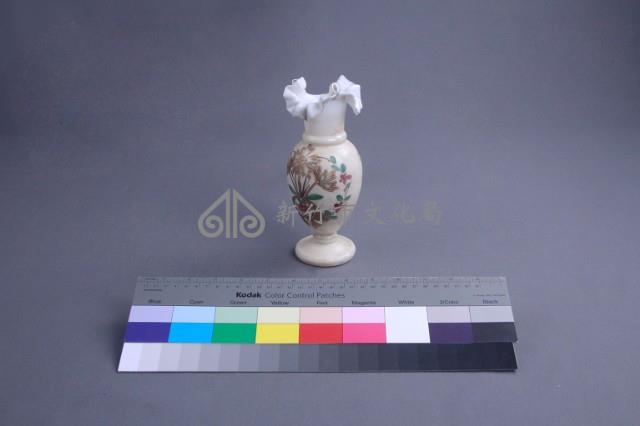 仿白磁花瓶藏品圖，第3張