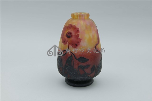 橘紅底大花浮刻紋瓶藏品圖，第3張